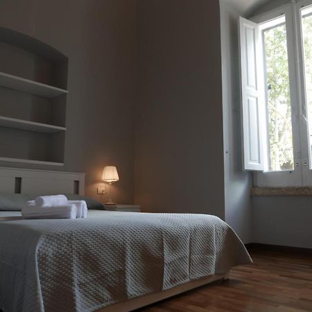 Suite 261 - Intero Appartamento Nel Centro Di Bari Extérieur photo